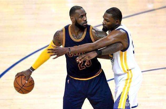 西媒：尤文、法兰克福以及斯图加特询价皇社中场苏契奇（西媒：尤文、法兰克福和斯图加特已问价皇社中场苏契奇）