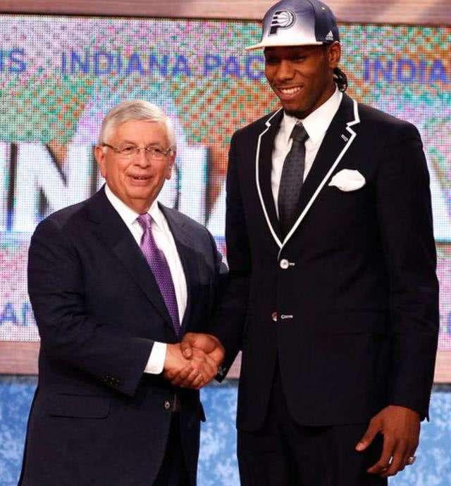 意天空：阿切尔比至少缺阵一个月，恰20伤势不重接受每日评估（意天空：阿切尔比至少休战一月，恰20伤势轻微每日评估）