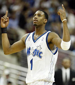 24+13+14！3双！4次了！200万啊！压哨签约，赚翻了啦（24+13+14再砍三双，第4次了！200万压哨签约太值了）