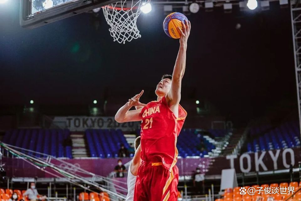 李贤重：五棵松气氛很棒，中国是很棒的对手&向中国致敬（李贤重赞五棵松氛围出色：中国队是强劲对手，向中国致敬）