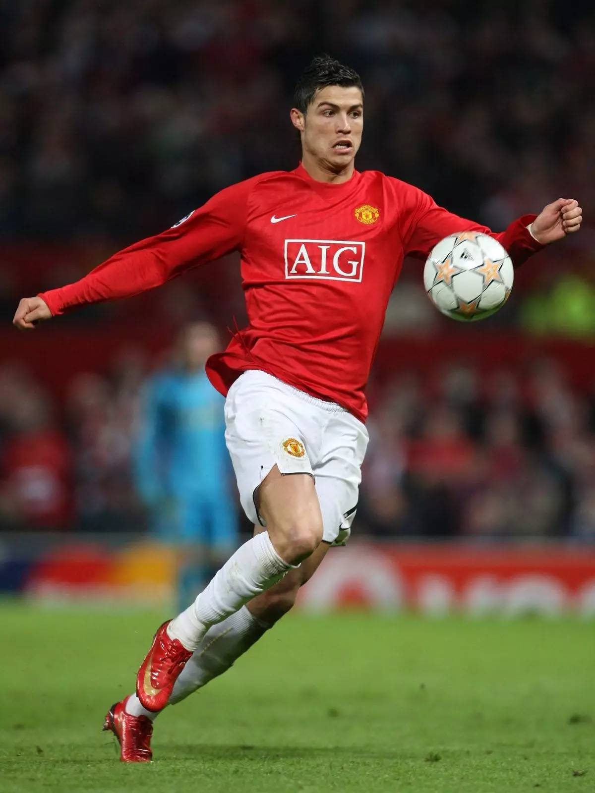 约基奇：我上半场打得太软了，攻防两端都像在划水（约基奇自责：上半场太松散，攻防两端都没拿出强度）