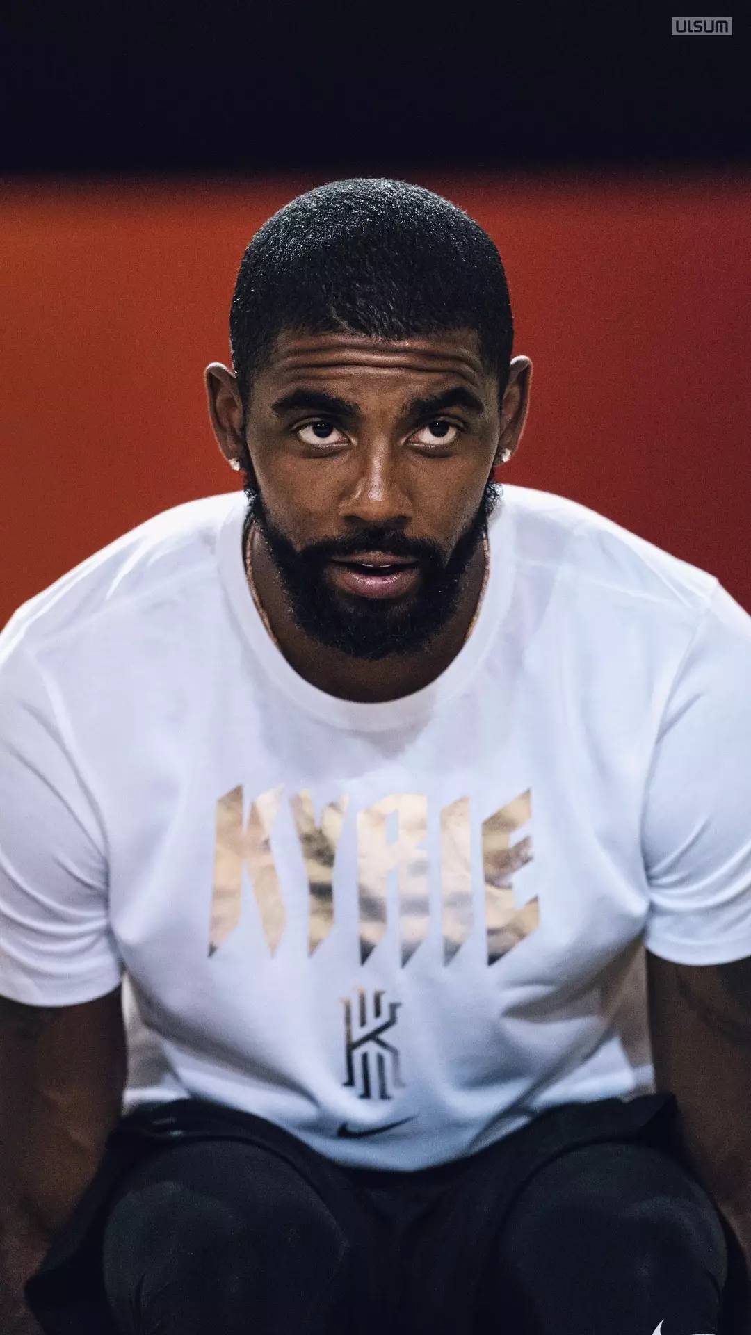 挑起进攻大旗！希罗首节超5成命中率得12分，热火5分领先（希罗手感火热：首节12分命中率超五成，热火领先5分）