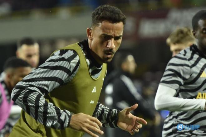 203场63球，福登英超生涯进球数已超越贝克汉姆和亚亚-图雷（英超203场斩获63球，福登生涯进球数已超贝克汉姆与亚亚-图雷）