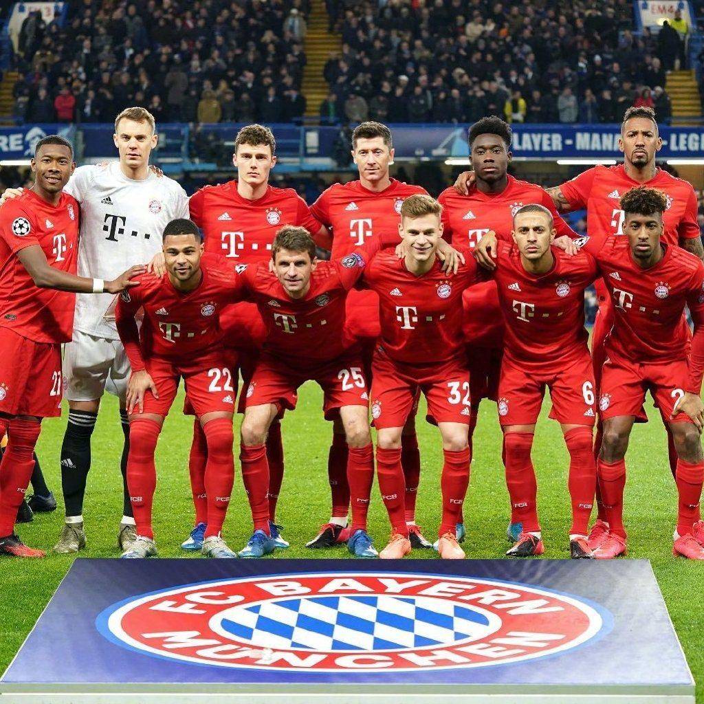 康宁汉姆29+10+8率队大胜，个人高效砍下准三双（康宁汉姆29分10板8助高效发威，领衔大胜收获准三双）